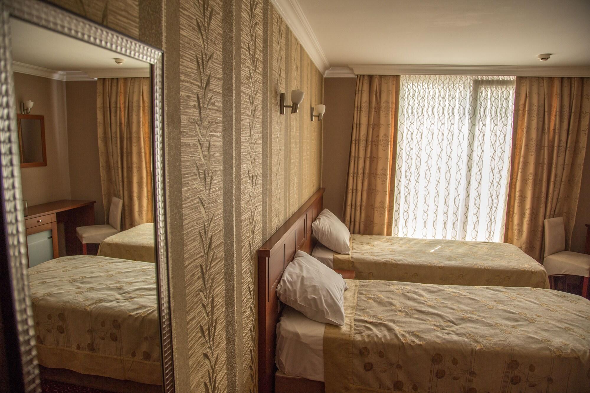 Grand Merin Airport Hotel 伊斯坦布尔 外观 照片