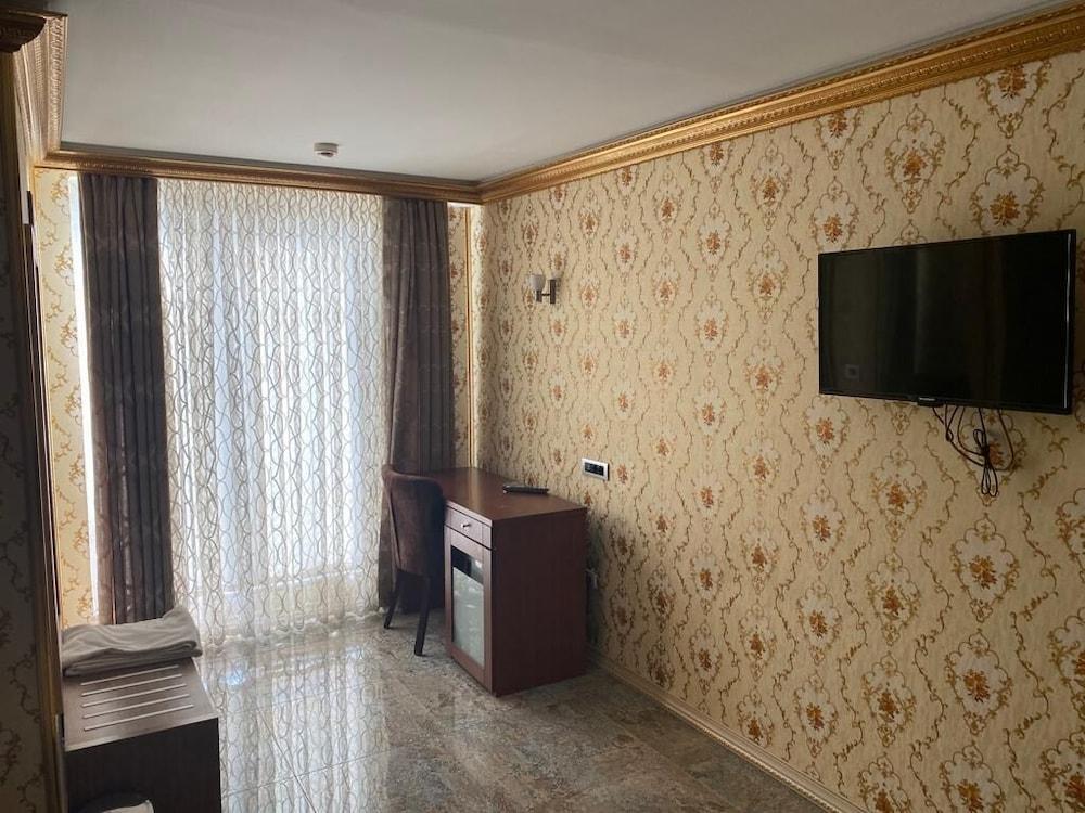 Grand Merin Airport Hotel 伊斯坦布尔 外观 照片