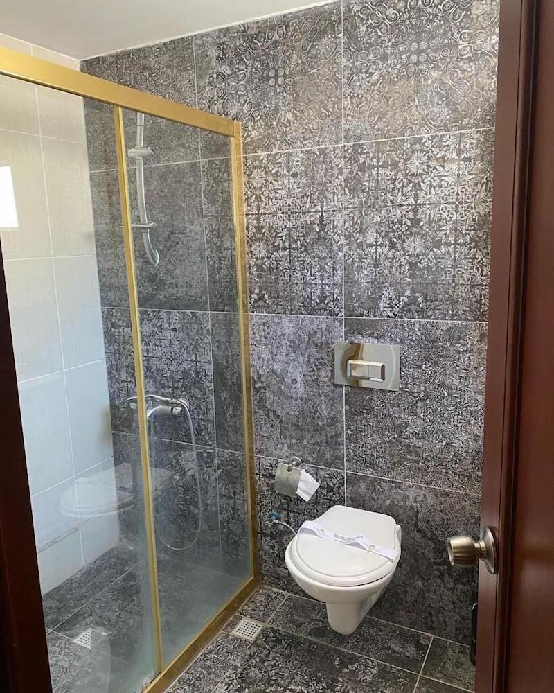 Grand Merin Airport Hotel 伊斯坦布尔 外观 照片
