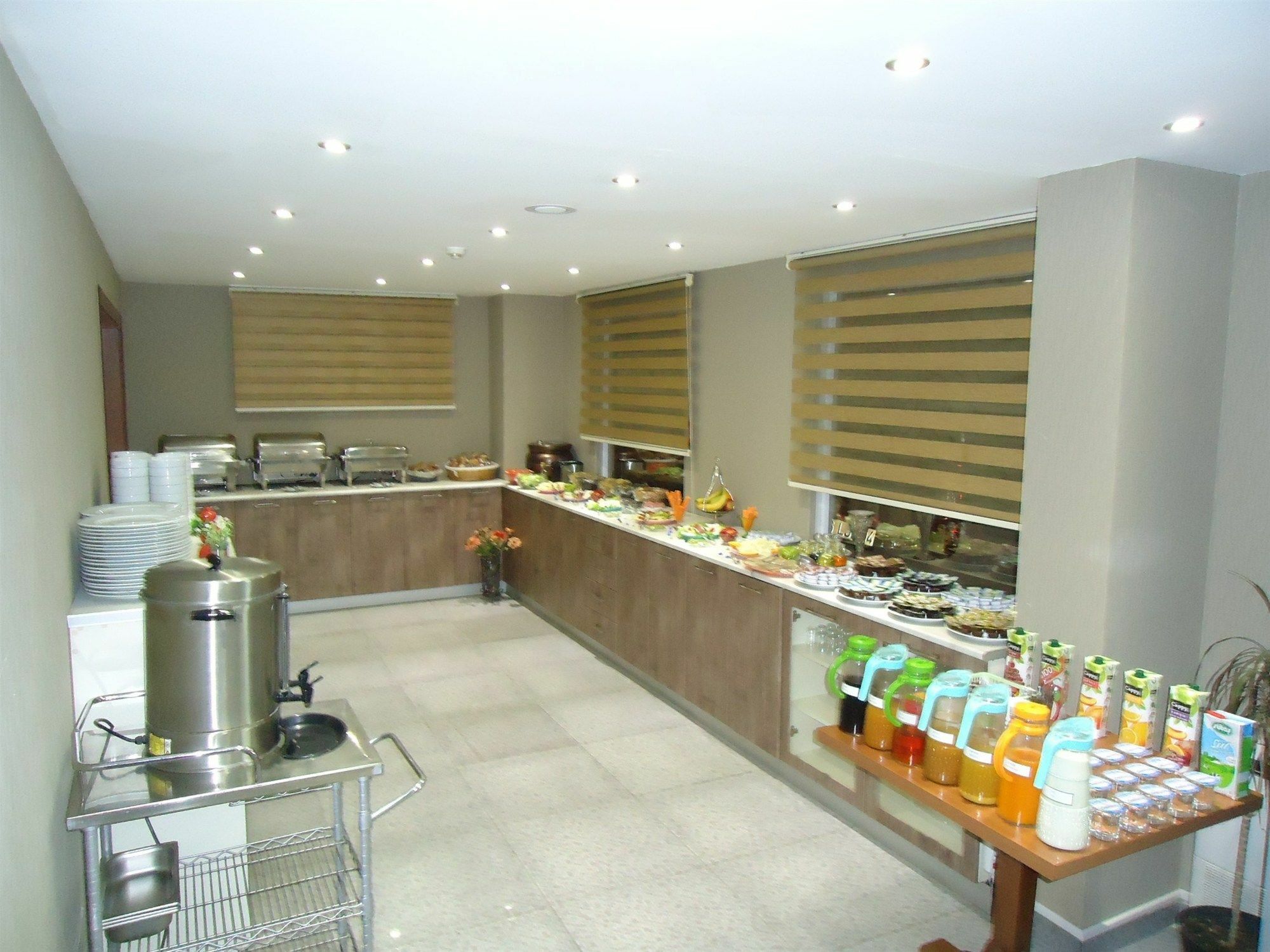 Grand Merin Airport Hotel 伊斯坦布尔 外观 照片